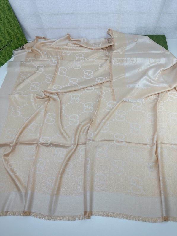 Gucci scarf 140X140cm E03 (2)